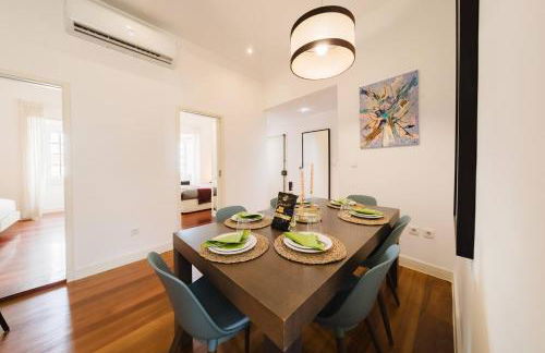 Chiado Gem Private Pool & Patio Retreat - Photo 62