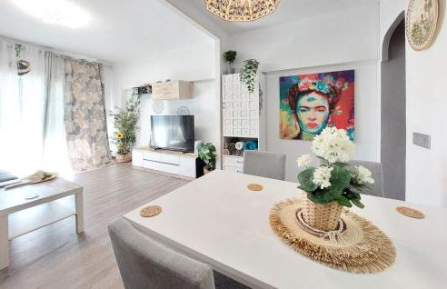 Nice Apartment In Puebla De Farnals - Foto 3