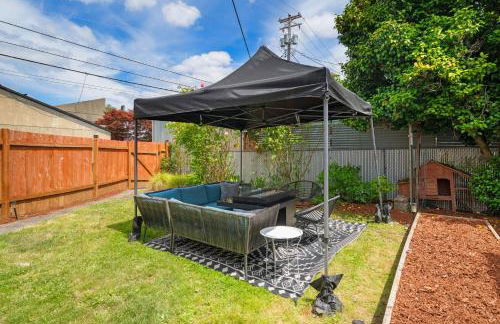 King Bed, Near DT and Best Restaurants, Pets OK! - Foto 44