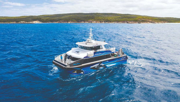 Whale Watching in Geographe Bay - Photo 2, Sailing the waters of Dunsborough