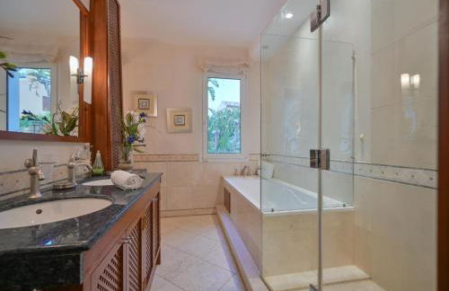 El Rosario large villa w heated pool - Foto 34