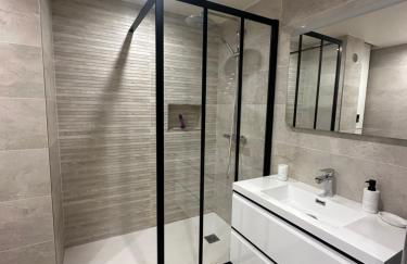 T2 Hyeres La Bergerie vue mer 50 M de la plage - Foto 6