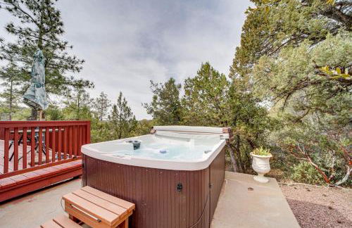 Strawberry Hideaway in the Pines with Hot Tub! - Foto 2