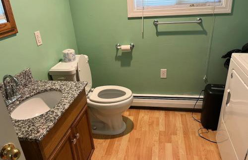 Nothing Fancy Older Pet Friendly Home near I 95 - Foto 43