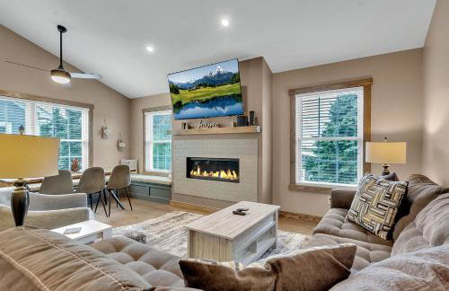 Luxurious 3-Bedroom Townhouse Walk to Village - Foto 3