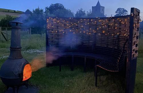 1 Bed in Llanfihangel-y-Creuddyn oc-c34624 - Foto 3