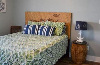 Cozy 3BR Cottage Fishing Private Dock Boating - Foto 8