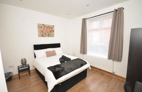 JMG House - West Bromwich - Foto 52