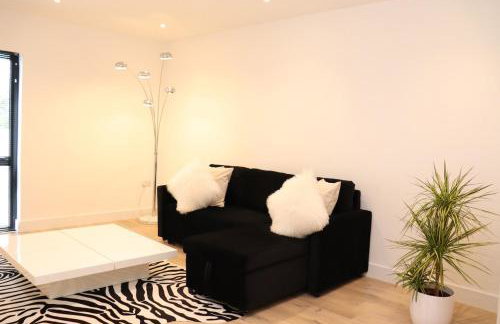 The Hidden Sanctuary - Photo 9