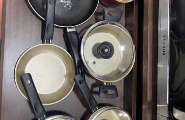 Imóvel climatizado, localizado em um prédio novo e equipado com tudo o que você precisa para uma experiência de hospedagem incrível na cidade de Toledo. - Photo 17