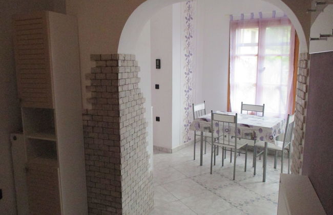 Castle Home Apartments - Foto 16