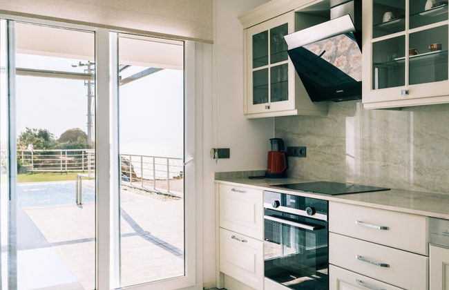 Chic Villa w Patio Pool 3 min to Beach in Bodrum - Foto 14