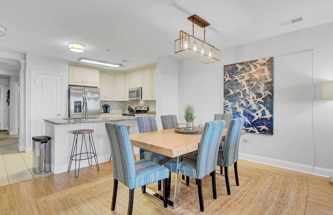 Beachfront 3bdr Condo w/ Pool & Deck Ocean Views Ocean Blvd #102 by Avantstay - Foto 7