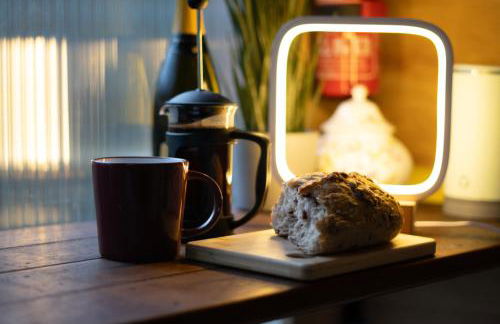 Architect-Designed Rural Cabin - Year Round Retreat - Foto 9