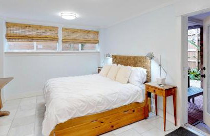 Romantic Secret Garden - Marble Floors & Bath DT Just 2 Blocks Beach Only 3 Miles - Foto 15