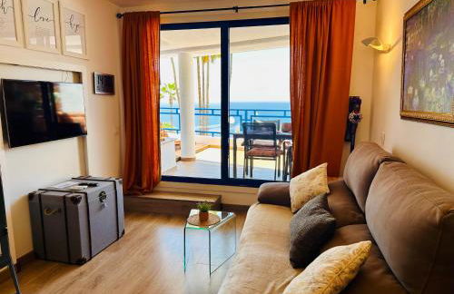 Private apartment with stunning ocean views and sunset. - Photo 4