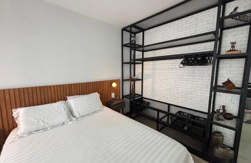 ENB1129 Flat Super Moderno com AC no Centro de SBC - Foto 11