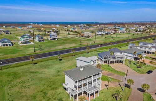 Huge beach house with great views, steps from sand - Foto 55