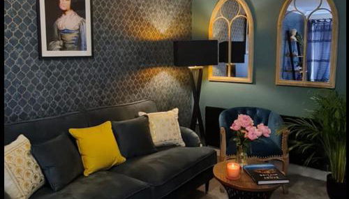 Stylish Scottish House With Garden and Parking - Foto 2