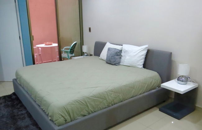 Palmarena Rooms and Residences - Long Stay Comfort with Parking, Sauna, Gym and Pool (Steps from 5th Avenue) - Foto 4