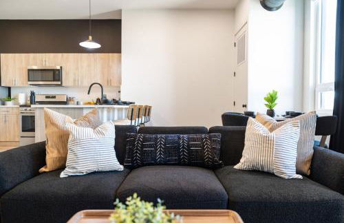 2BR, King Bd, Free Prkn, Gym, NYC View, 8min Train - Foto 62