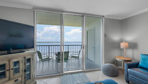 Tristan Towers Unit 14D - Foto 3