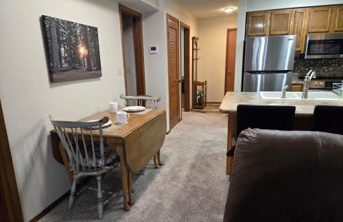 Swan's Woodland Getaway Condo - Foto 16