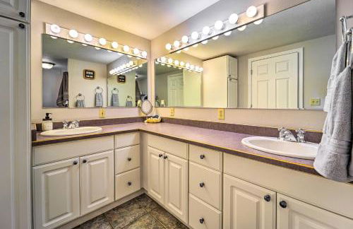 Dolores Ranch Cabin with Hot Tub and 1-Acre Yard! - Foto 17