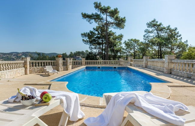 Villa Herreros - Photo 21