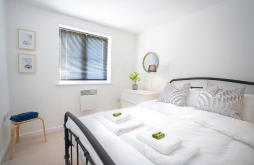 Stylish Apartment with Private Parking - Foto 29