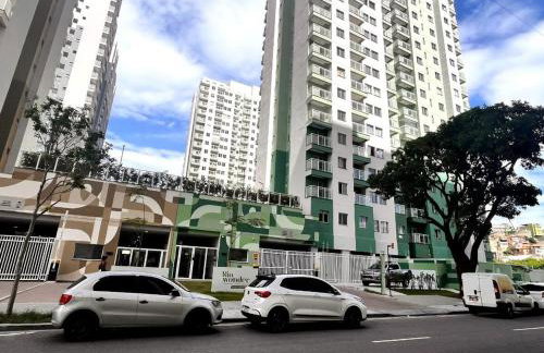 Apartamento de 2 quartos, com piscina e há 10 km de copacabana - Foto 22