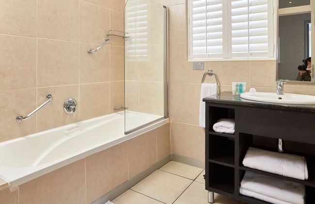 First Group Riviera Suites - Photo 80