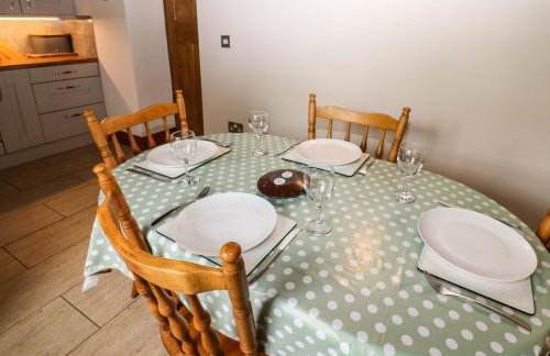 2 Holme Pool - Photo 8