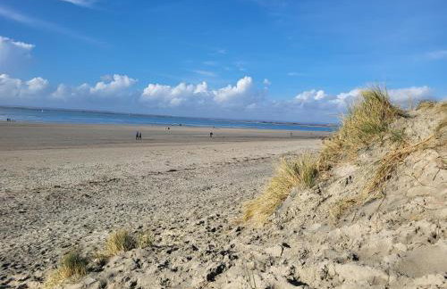 Open Plan Dog Friendly Annexe Sleeping 2 I Near Local Beaches & Chichester with FREE Parking - Foto 37