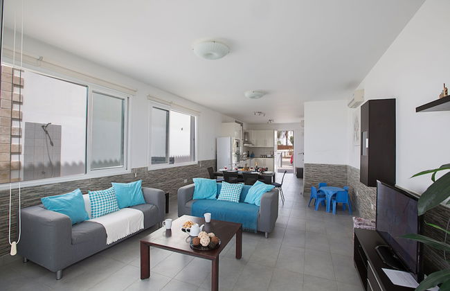 Villa Suri, Luxury Seafront Villa - Foto 7