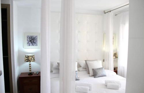 Boutique Townhouse with Hot Tub near Puerto Banus - Foto 16