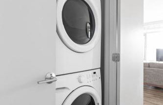 CozySuites at 747 Apts - Foto 35