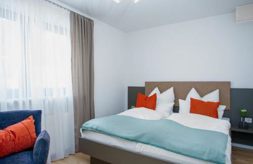 Zwick Apartments - Photo 8