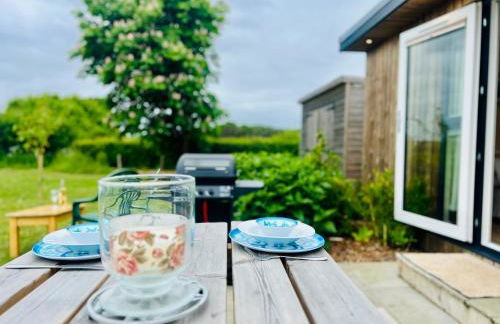 Romantic Cabin Retreat on 50-Acre Suffolk Farm - Foto 36