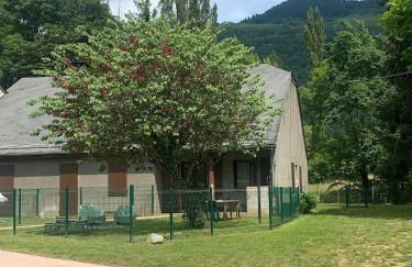 La Suite Unique - Le jardin sur les Pyrénées- vue panoramique montagne -jardin clôturé privé de 100m2-Parking-Linge de lit et serviettes compris- - Foto 34