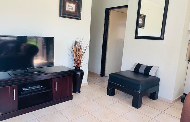 AR Guesthouse - Photo 1