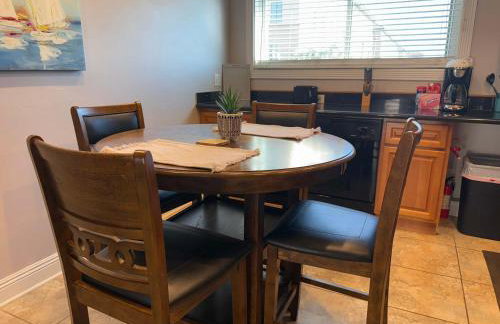 2 br with Pool & washer dryer - Foto 23