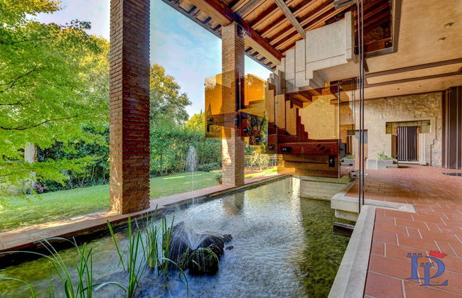 SWAROVSKI Family apartment with pool DesenzanoLoft Official Partner Homes & Villas by Marriott Bonvoy - Foto 1