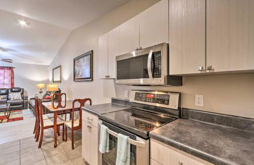 The Royal Retreat about 10 Mi to Local Beaches! - Foto 9