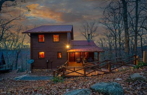 Eagles View Ridge - Gorgeous Mountain Views from the Hot Tub + Firepit - Foto 62