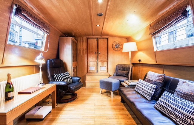 The Four Sisters Boatel - Foto 55