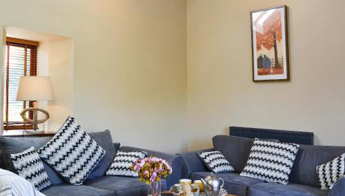 Garden Cottage - Photo 3