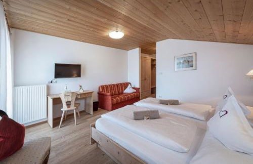 Tirolerhof guesthouse - Photo 34