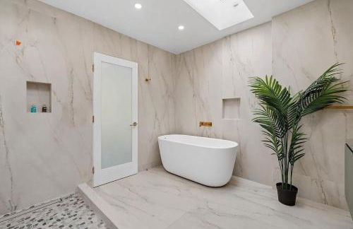 The Sinatra House- Fully Furnished! - Foto 59