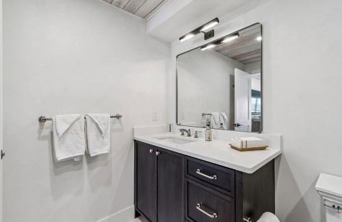 Beachfront Bliss - Outdoor Pool - Sleeps 10 - Foto 34